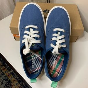 NWT Sperry Pier Wave Laced Sneakers